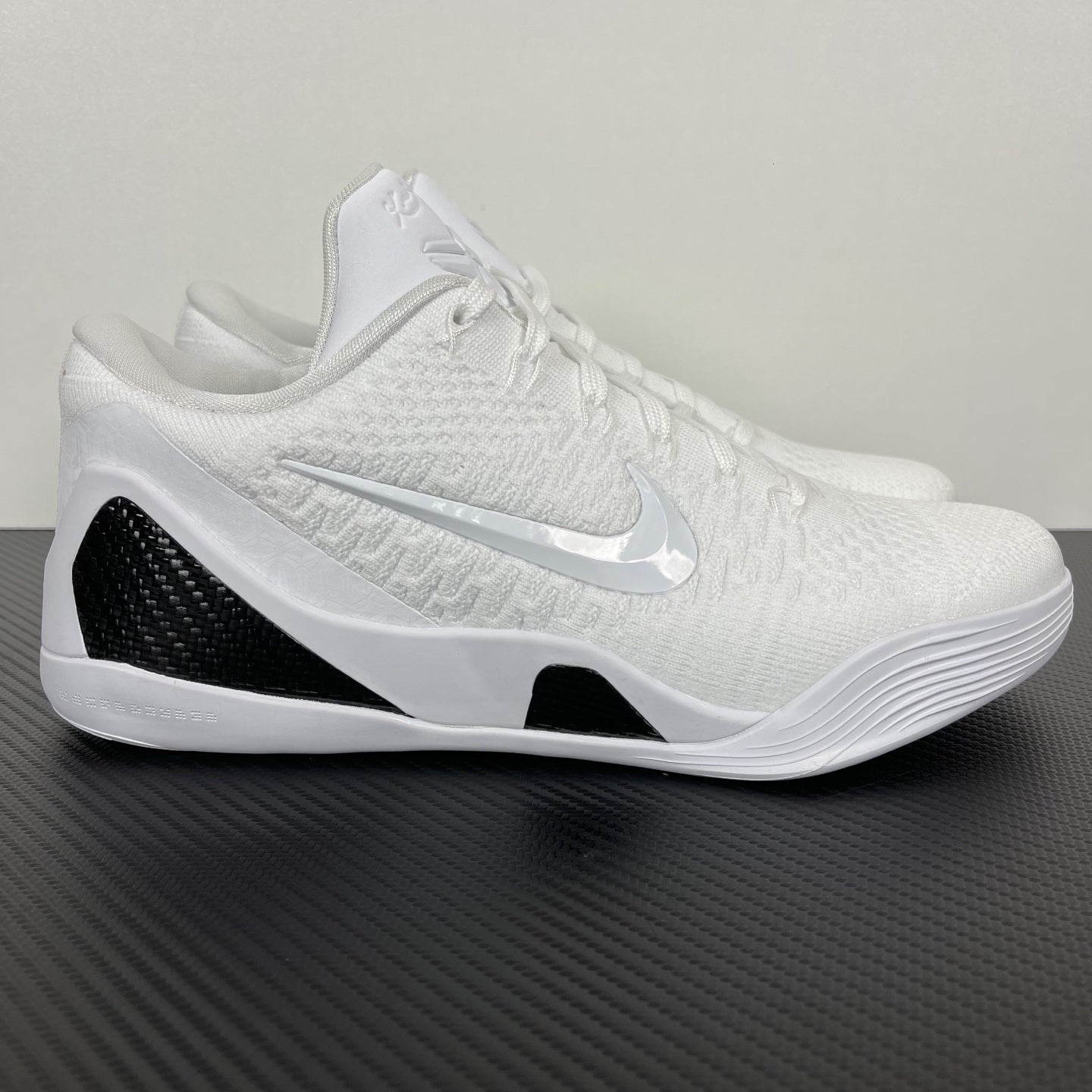 KB9 Elite Low Protro Halo