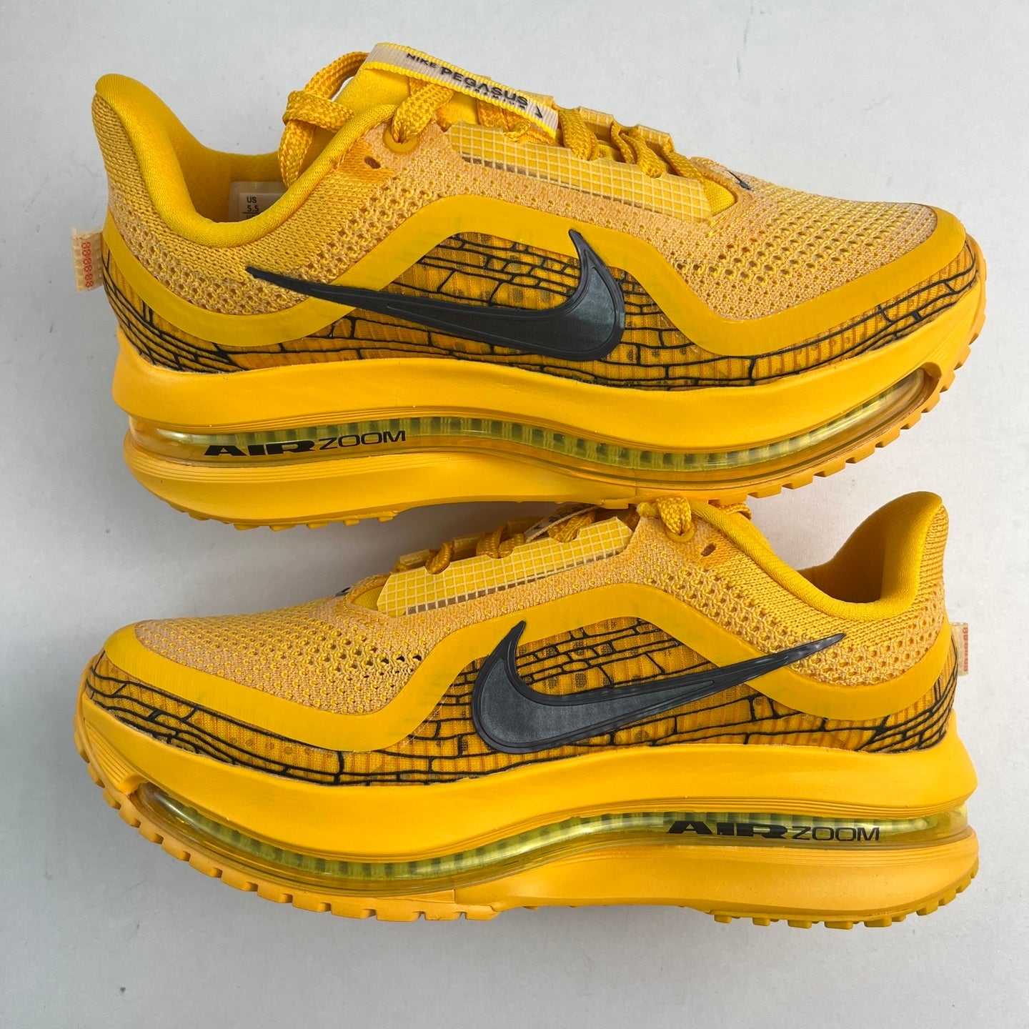 Pegasus Premium Yellow
