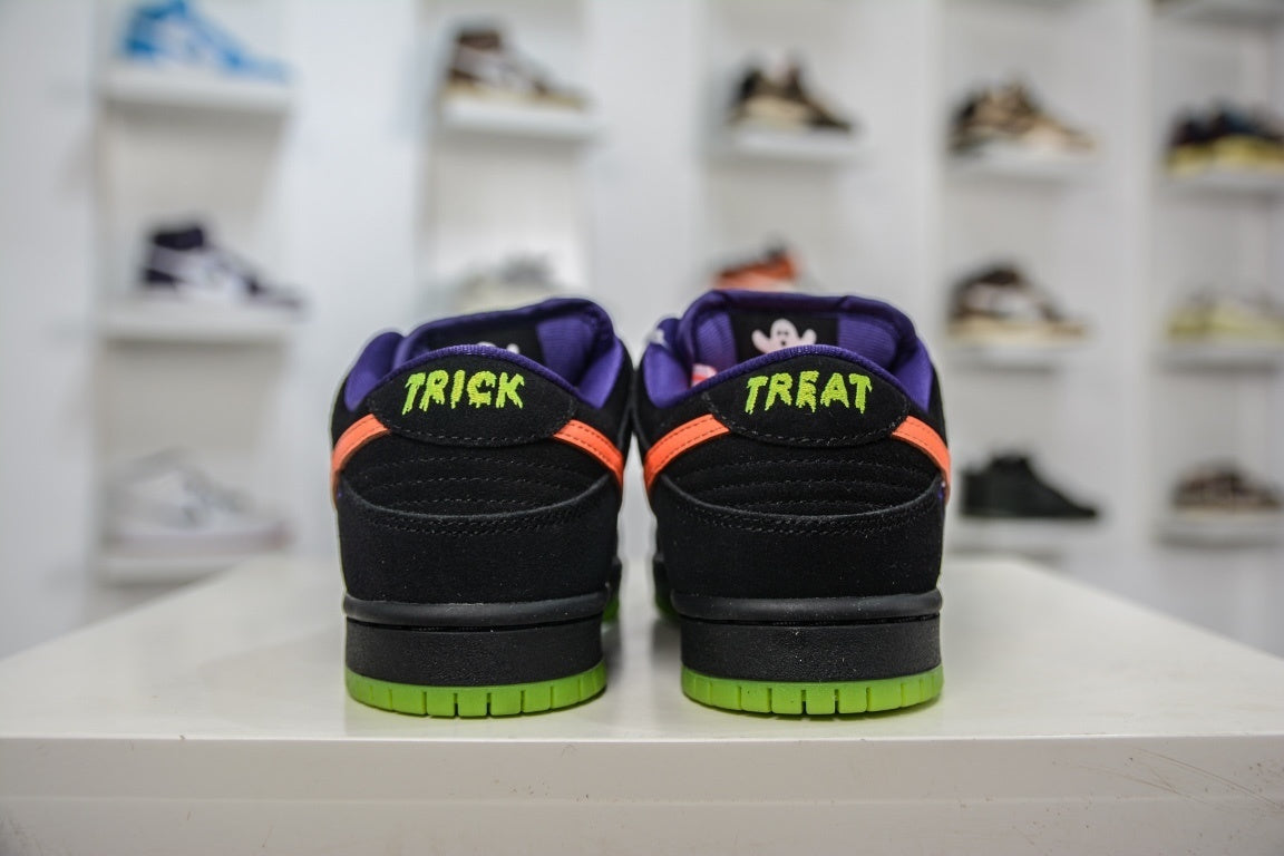 Dunk SB Night of Mischief