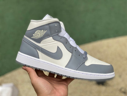 AJ1 MID Stealth