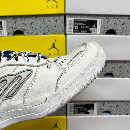 BLG Hamptons White/Blue