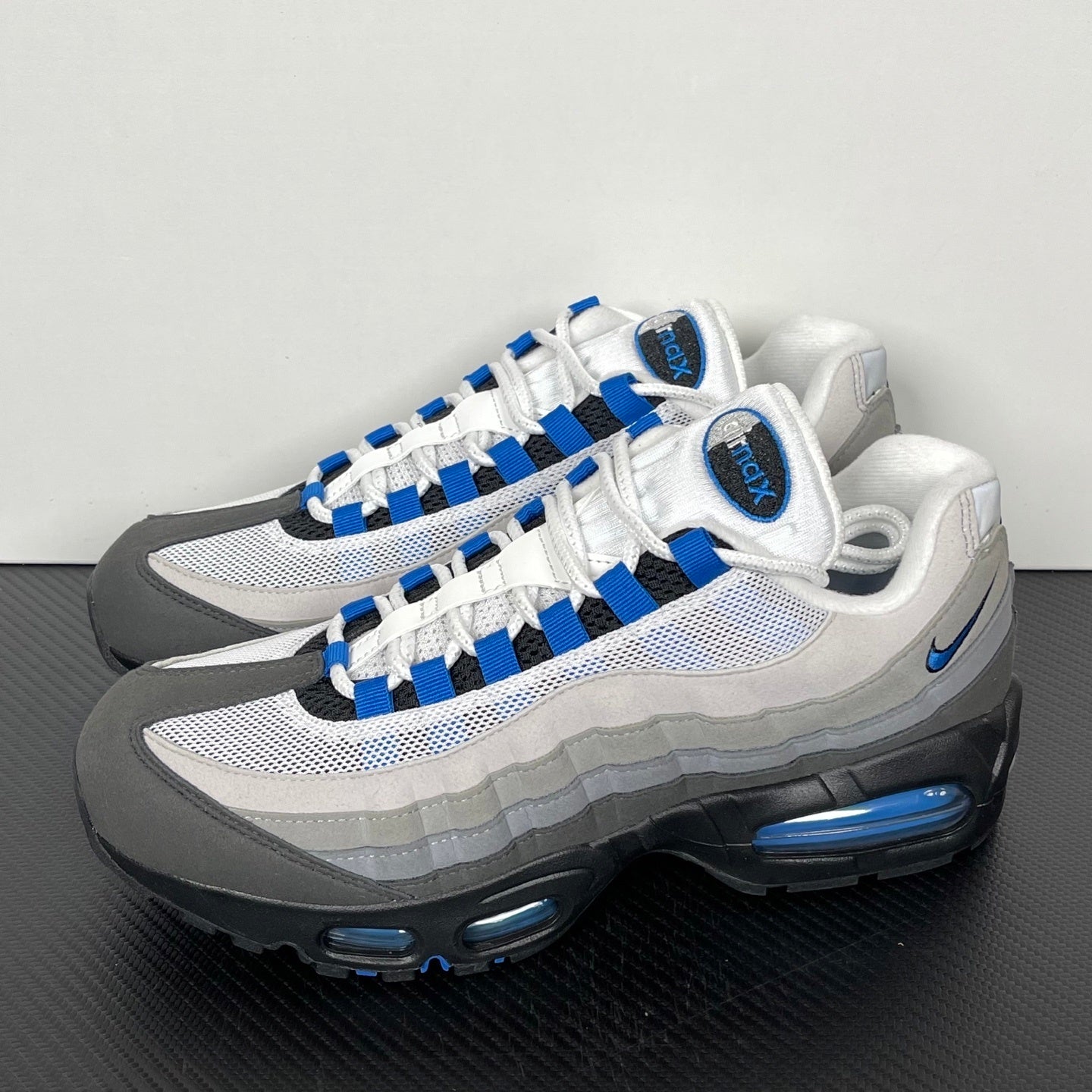 95 BlueGrey Black
