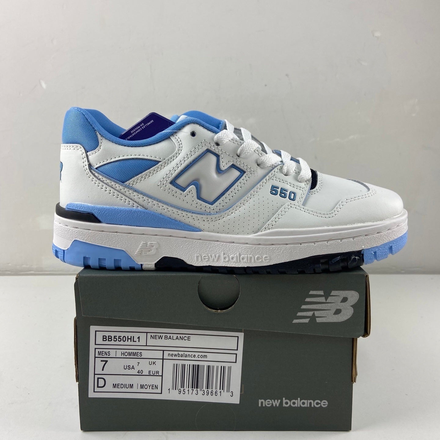 550 White and Blue