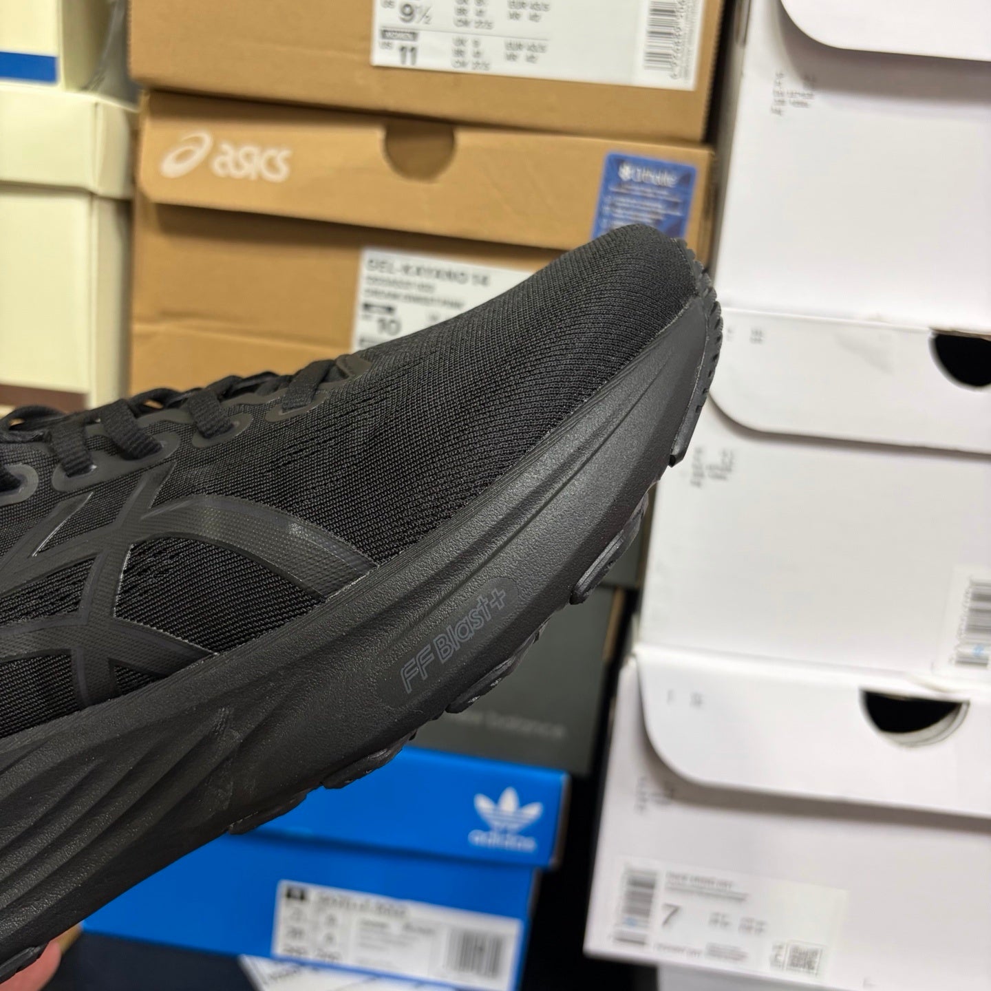 GEL-KAYANO 32 All Black