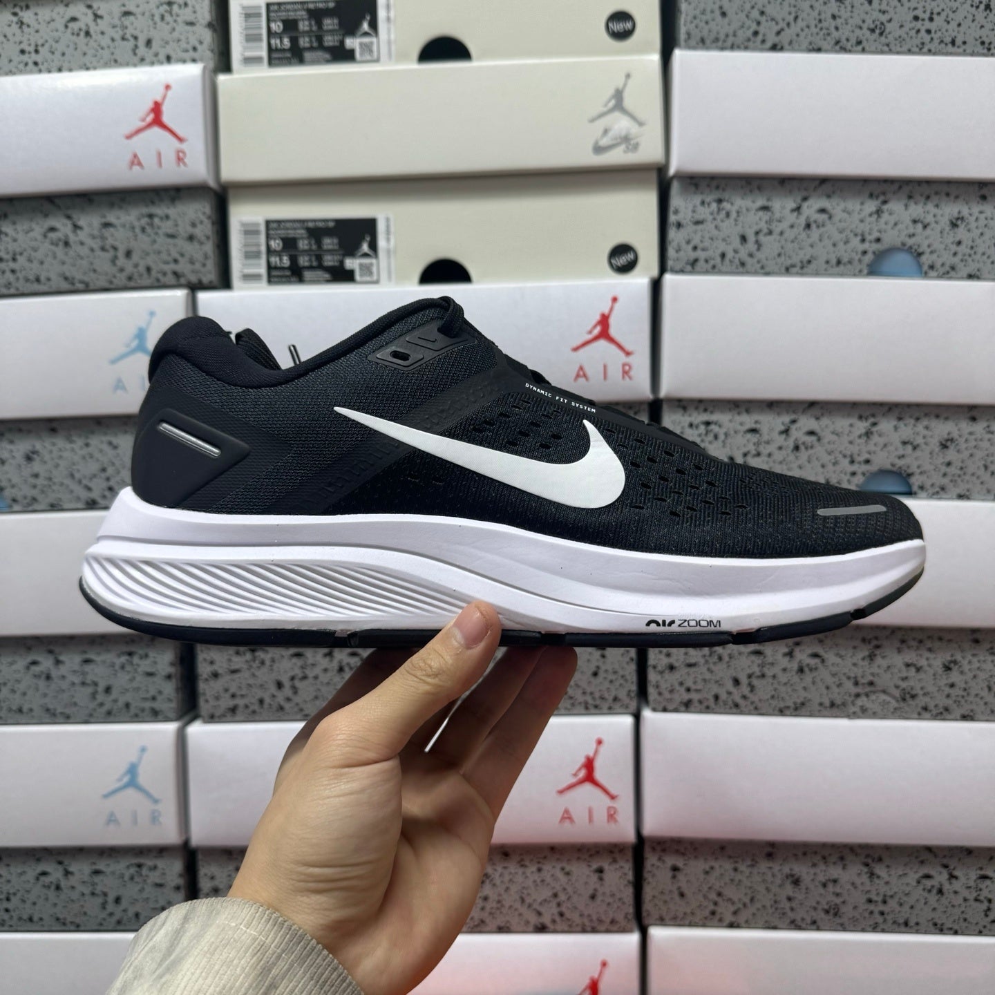 Air Zoom Structure 23 Black/White