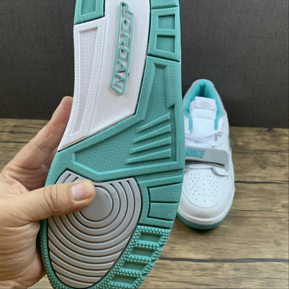 Legacy 312 White Turquois