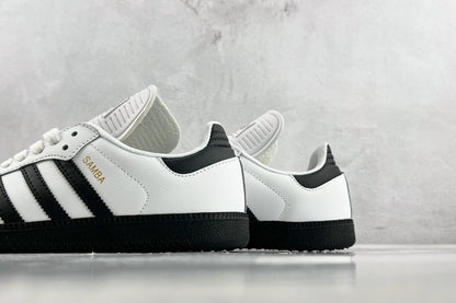 Samba Classic Black Sole