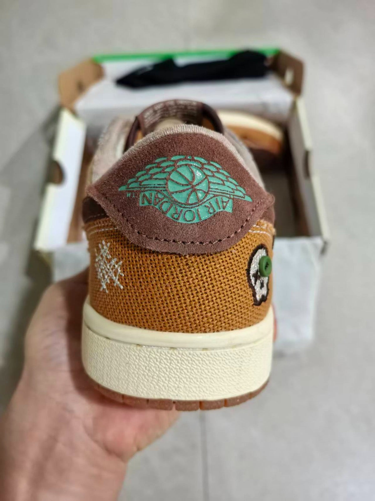 AJ1 Low Zion Williamson Voodoo