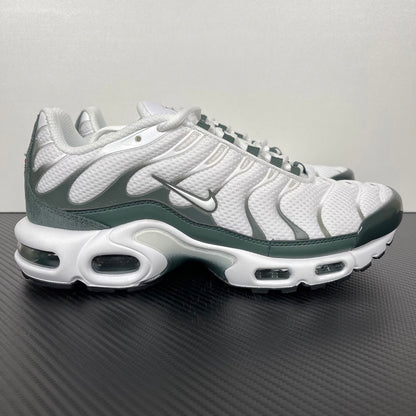 TN White Vintage Green