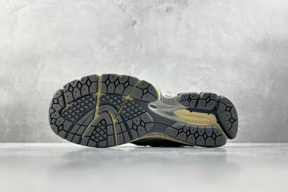 1906 Grey Cream