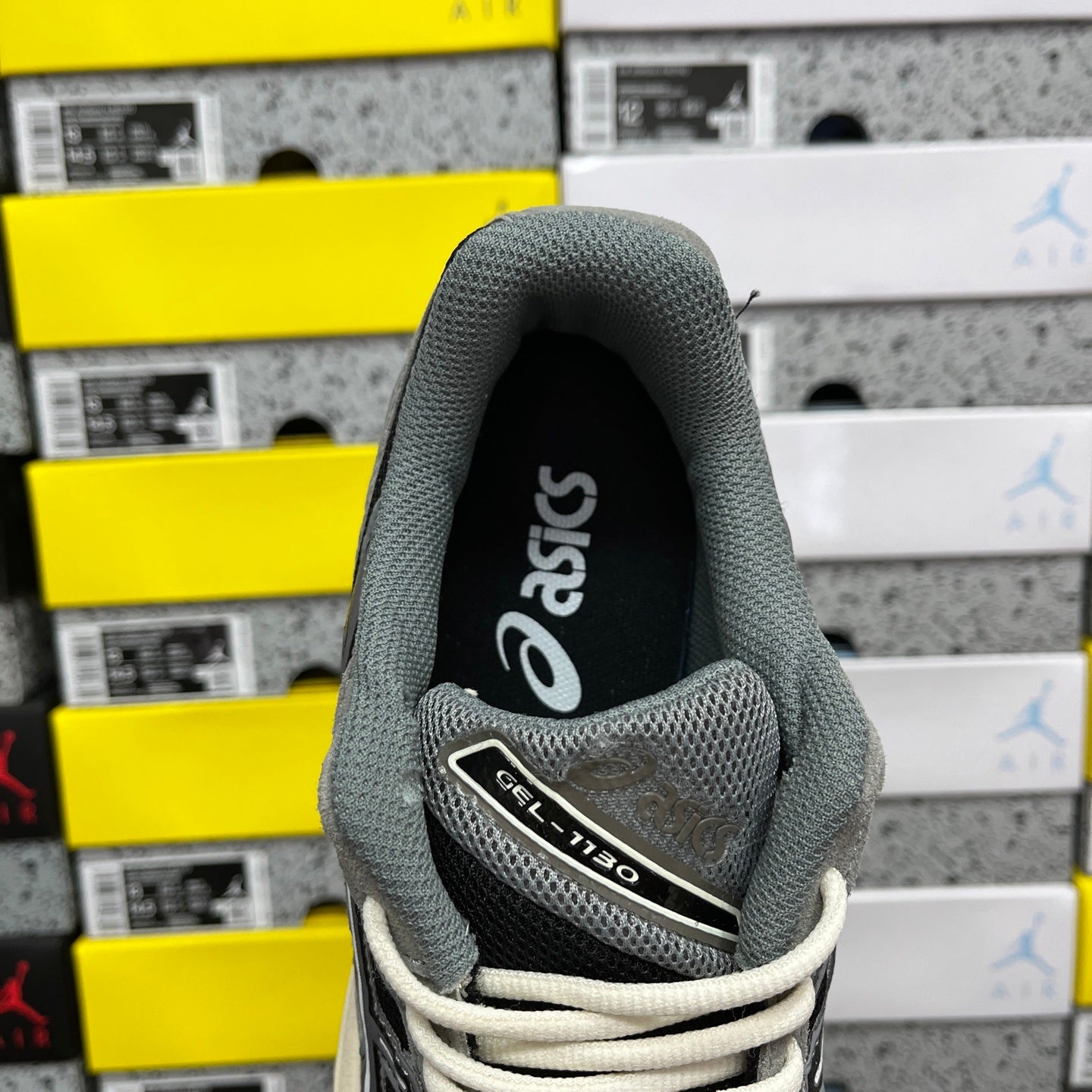 Gel-1130 Black/ Carbon