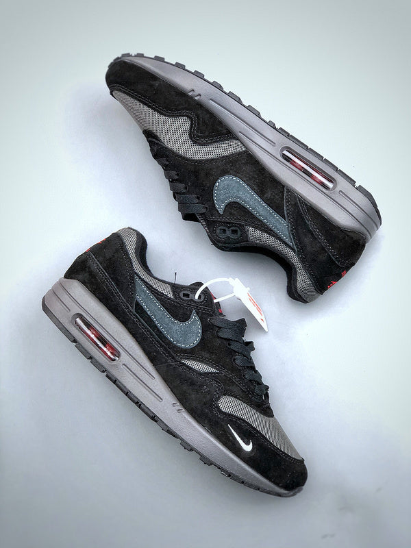 Air Max 1 Black/University Red/Anthracite