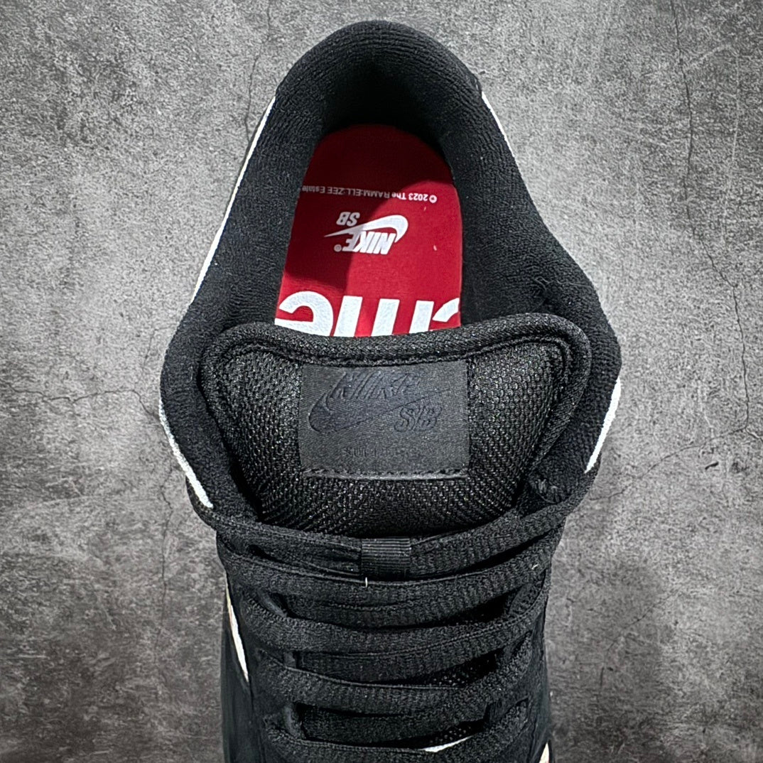 Dunk SB Supreme Rammellzee