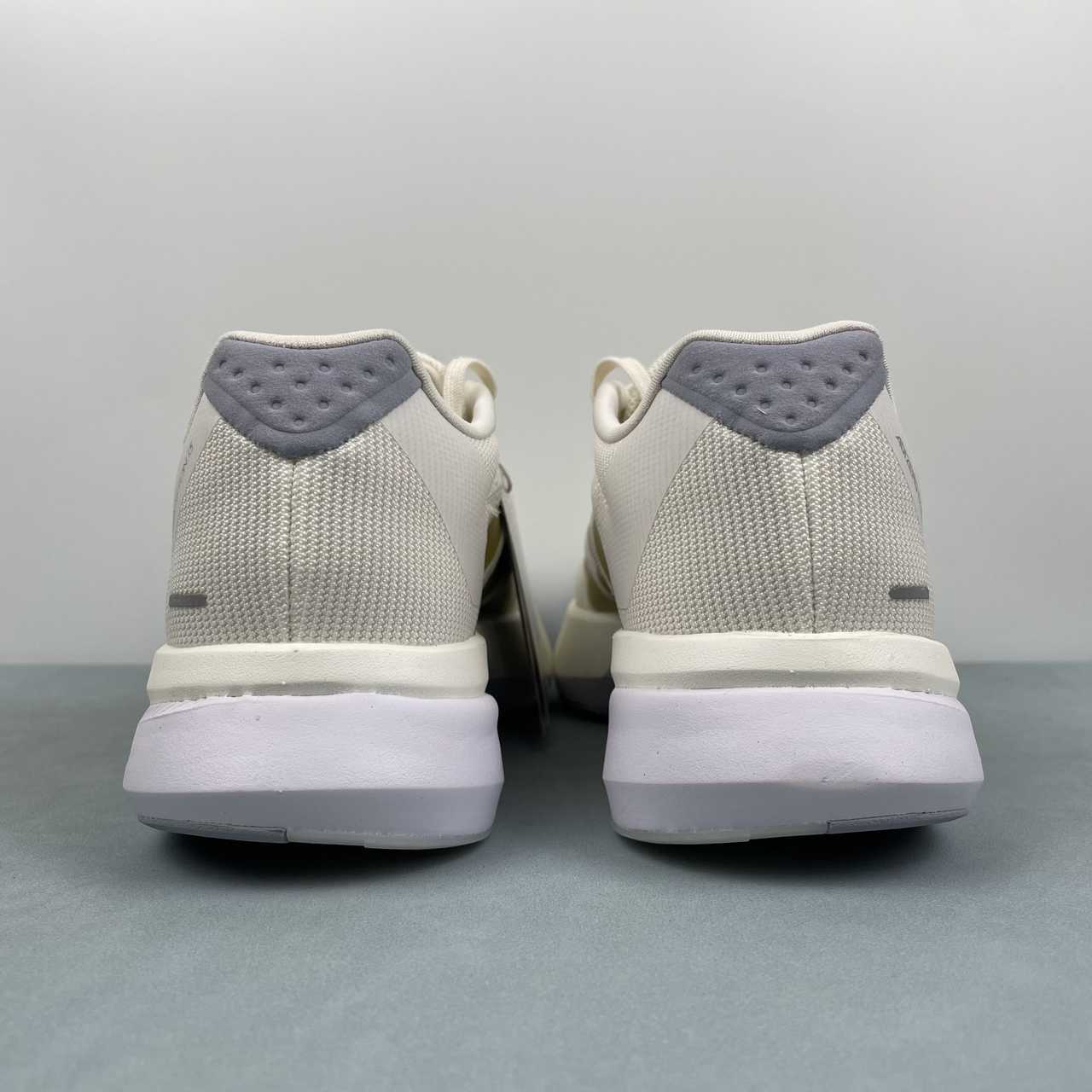 Adizero Boston 13 Beige White Gold