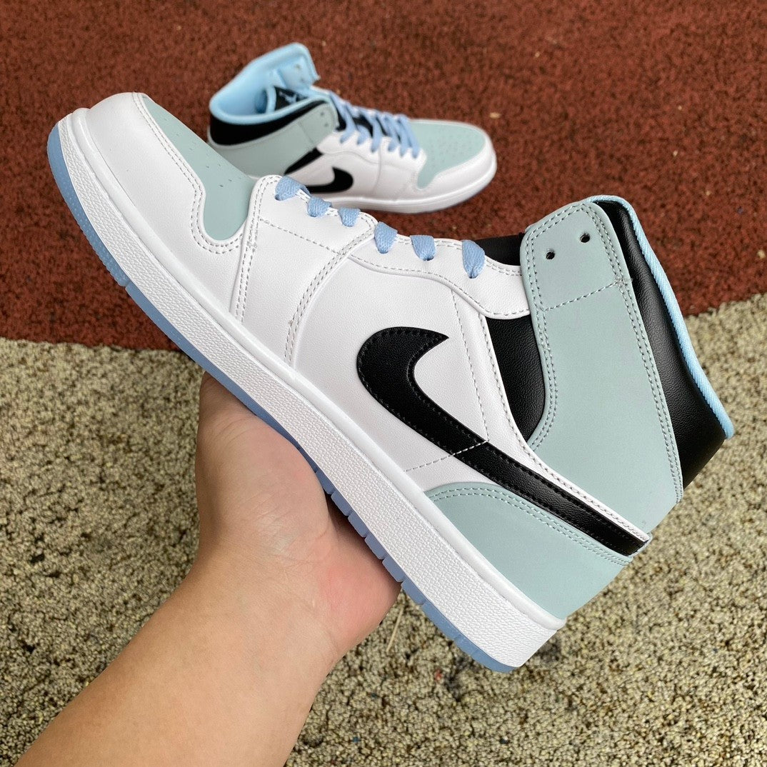 AJ1 MID Ice Blue
