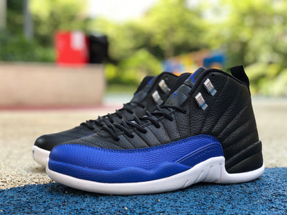 12 Hyper Royal