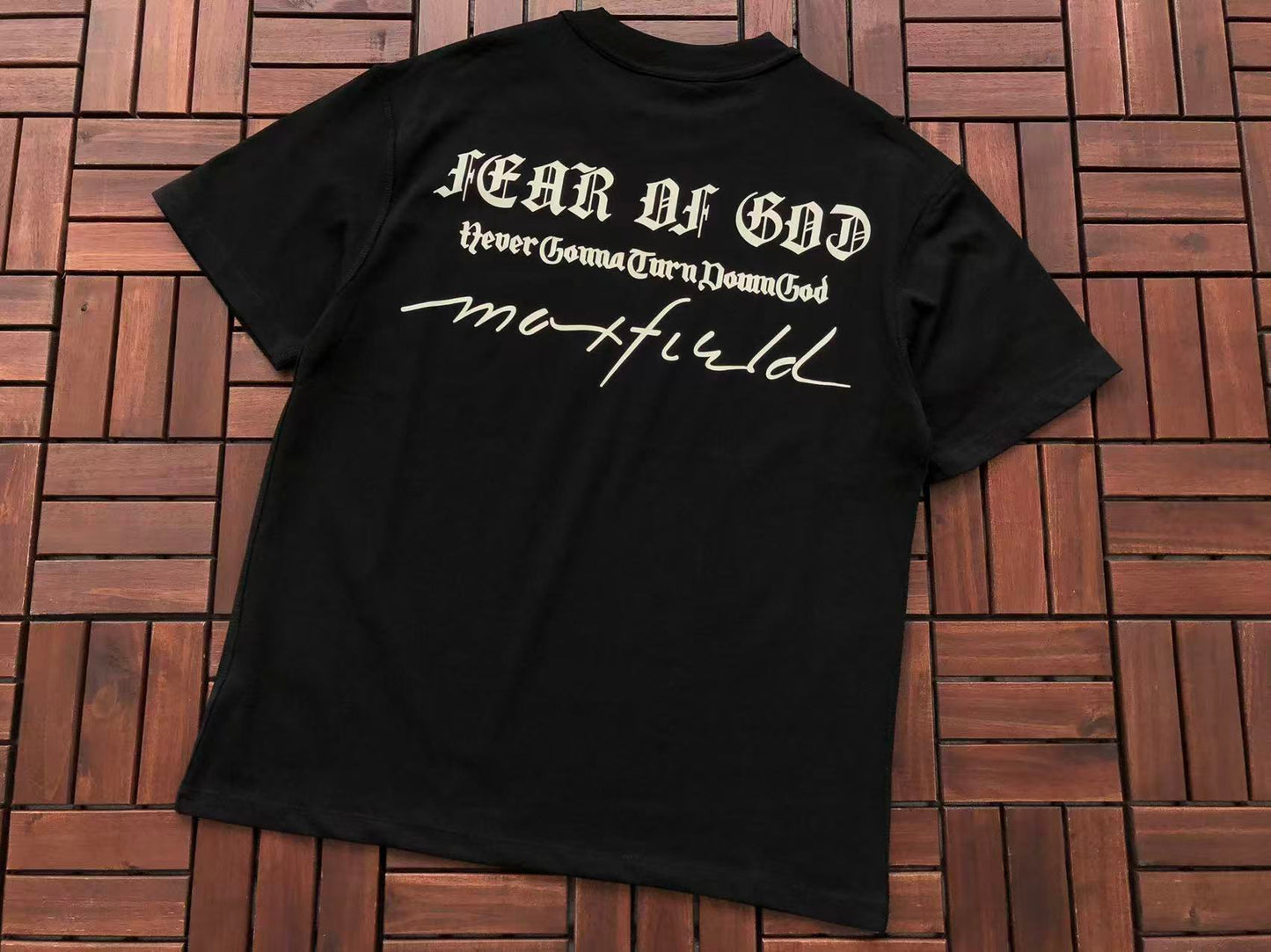 T-Shirts ESSENT
