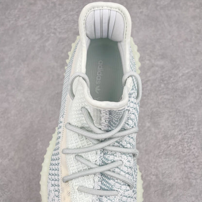 Boost 350 Cloud White