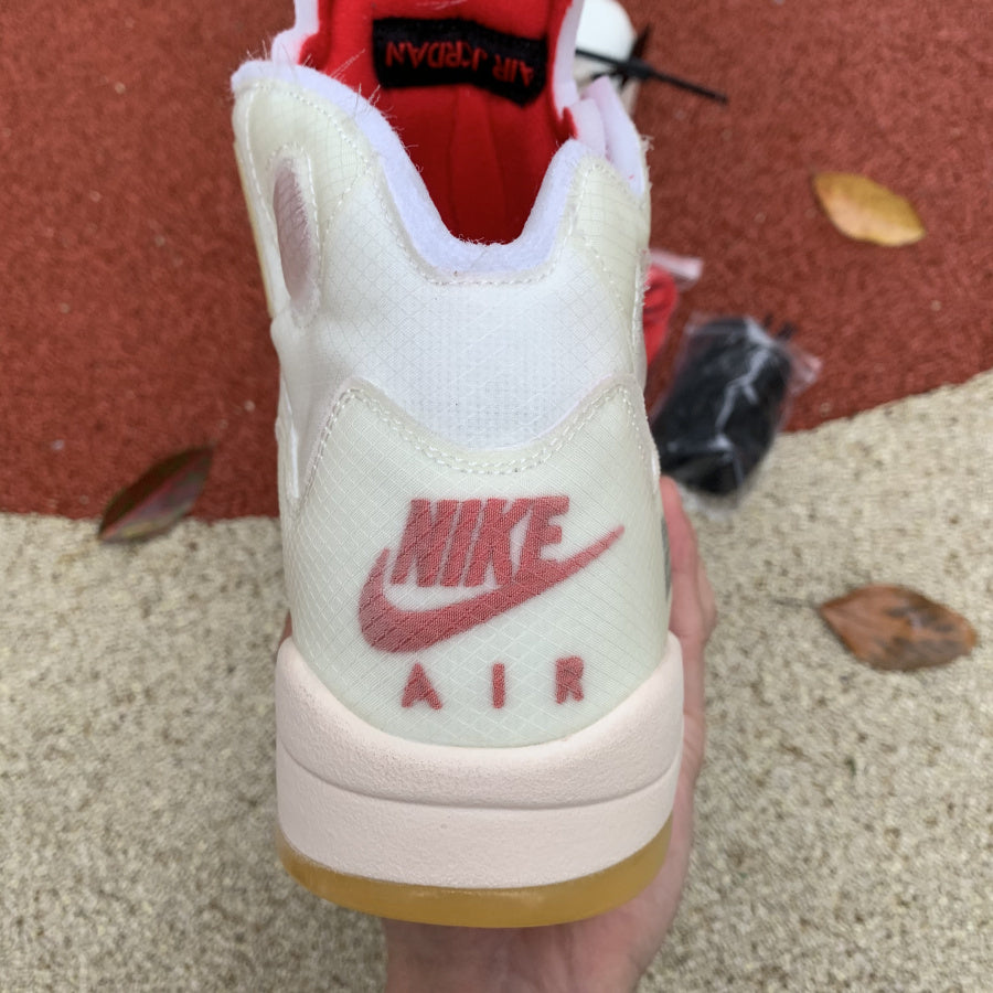 AJ 5 Retro Off Sail