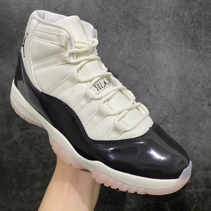 AJ11 Black and White