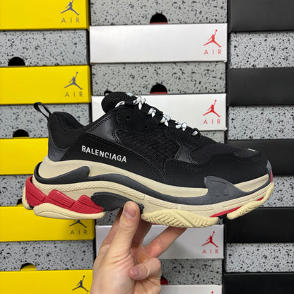 BLG Triple S Black/Red