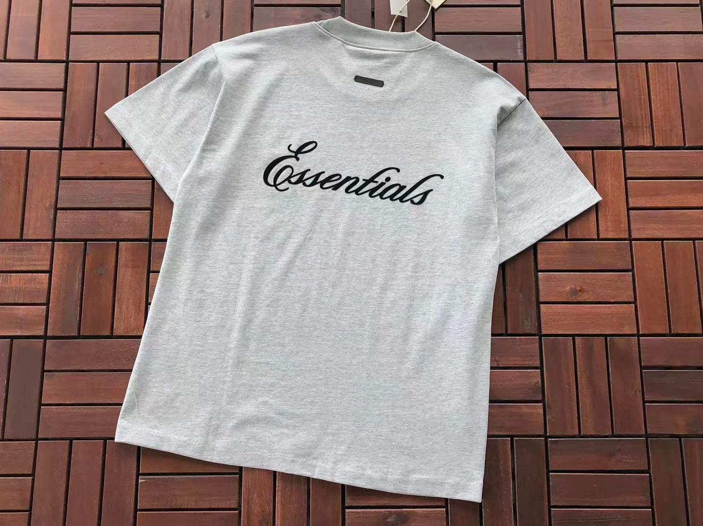 T-Shirts ESSENT