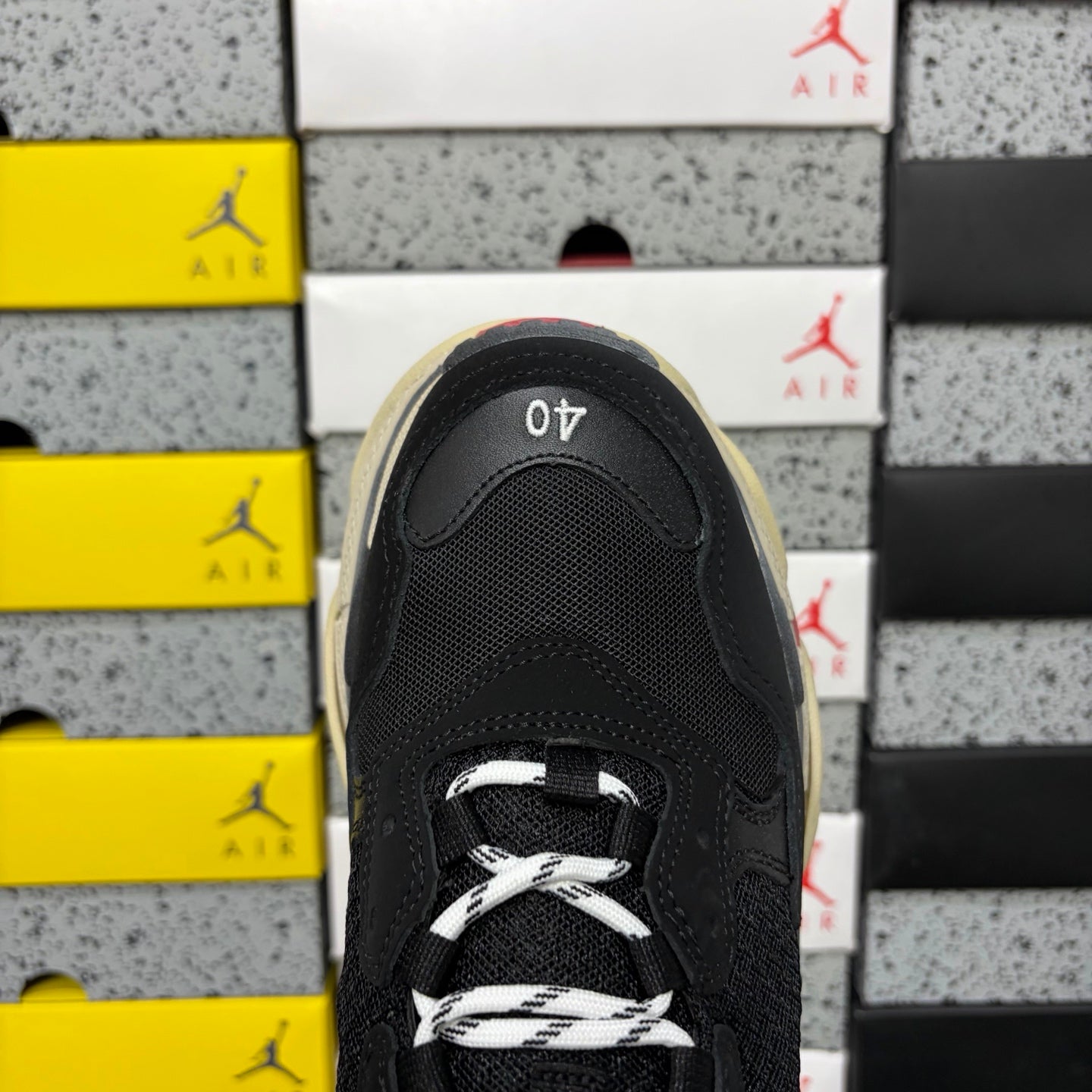 BLG Triple S Black/Red