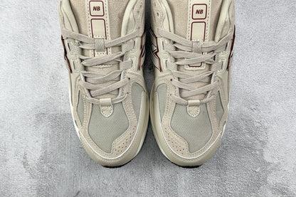 1906 Cream Red