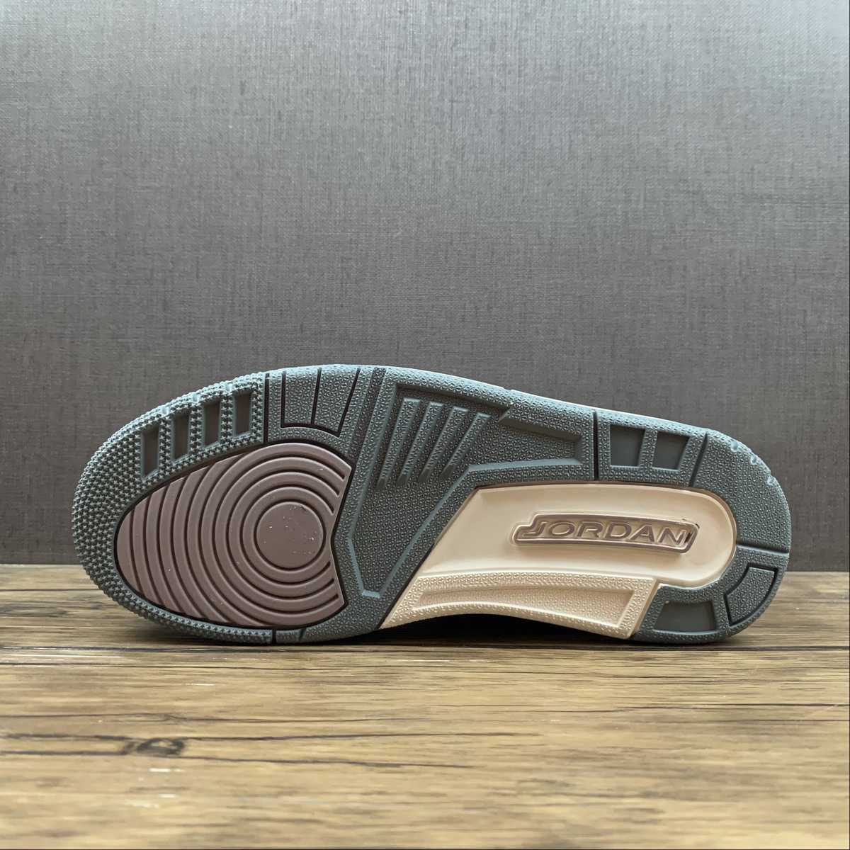Legacy 312 Corduroy Swoosh