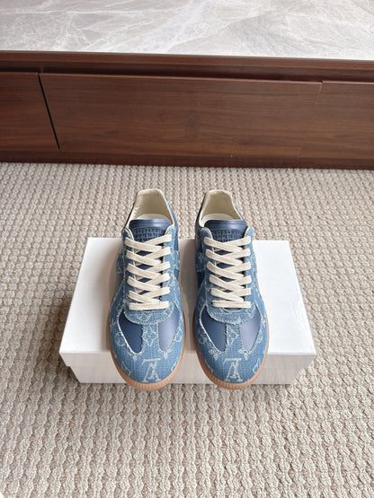 Maison L V Blue