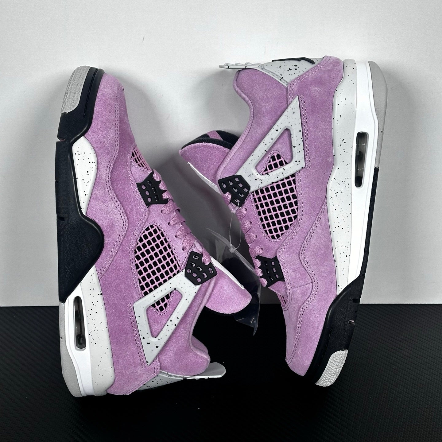 AJ4  Retro Orchid