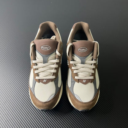 2002 Brown