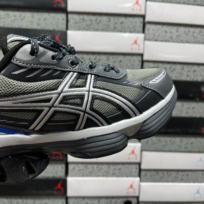 Gel-Kinetic Fluent Grey and Blue