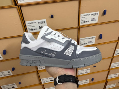 Trainer White and Gray