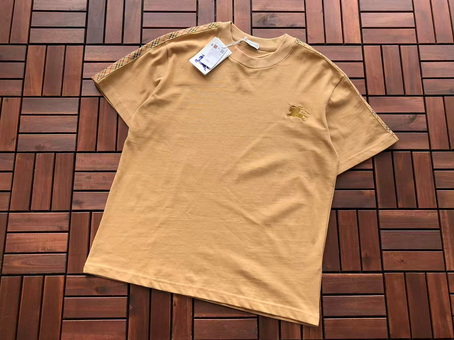 T-Shirts BB