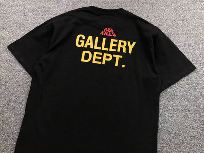 T-shirt GALLERY DEPT