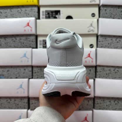 Vomero Premium Grey