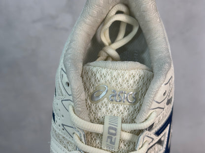 Gel-Kayano 20 White/Blue
