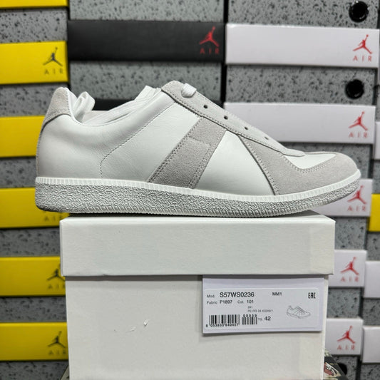 Maison  Pure White