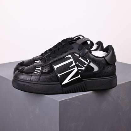 Valentino VL7n Pure Black