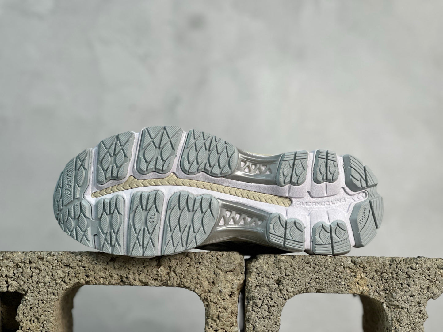 GEL-Kayano 12.1