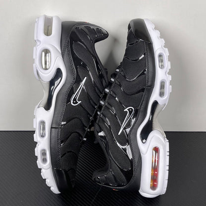 TN  Black White
