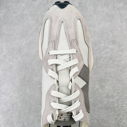 327 Nimbus Cloud/Grey/White