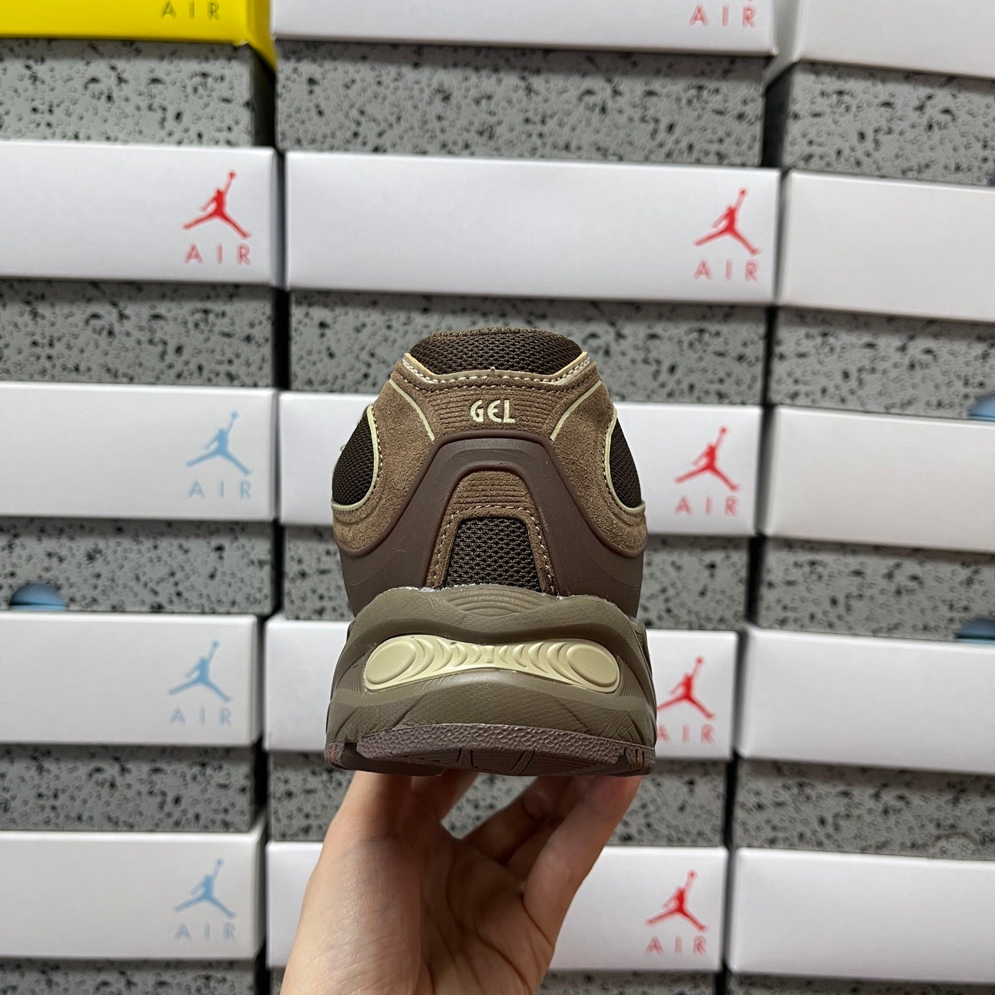 GEL-KAHANA TR NEXUS Brown