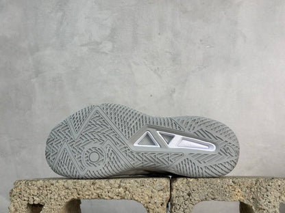 Gel-Tactic 12 White/Grey