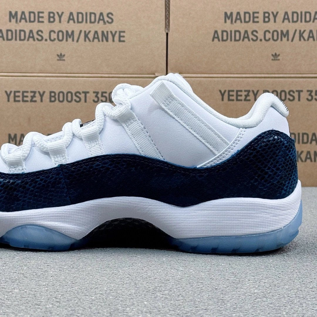 AJ11 Low Shake Navy