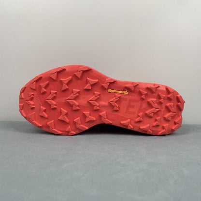 TERREX AGRAVIC TT Dark Red Black