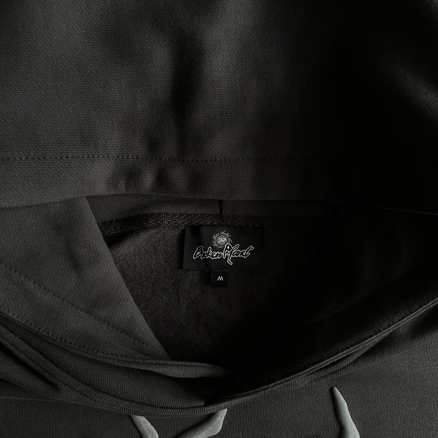 star gazing hoodie-soot black