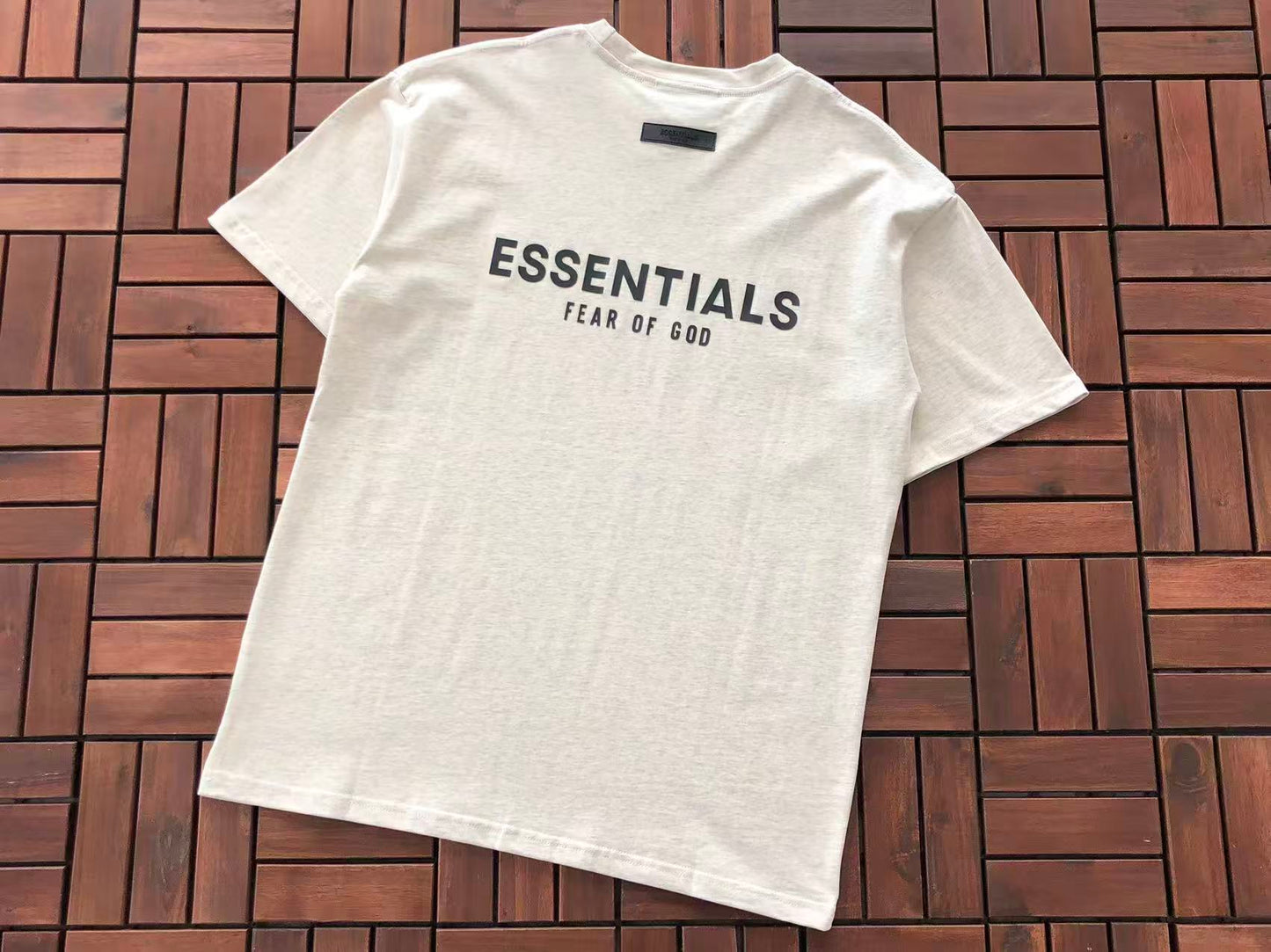 Conjuntos Essentials