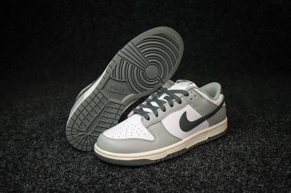 Dunk SP Light Smoke Grey